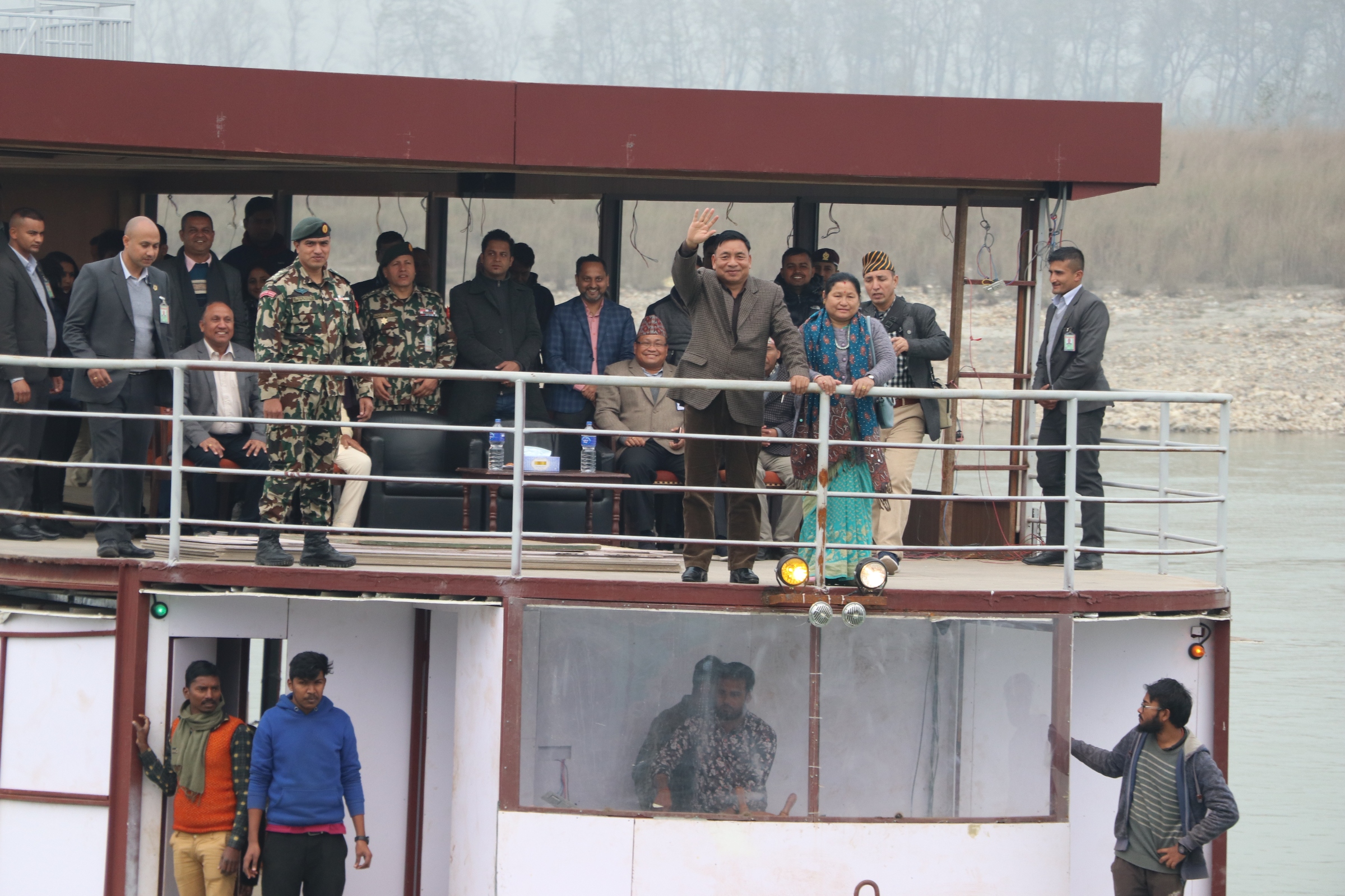 उपराष्ट्रपति पुन क्रुजमा सरर……..