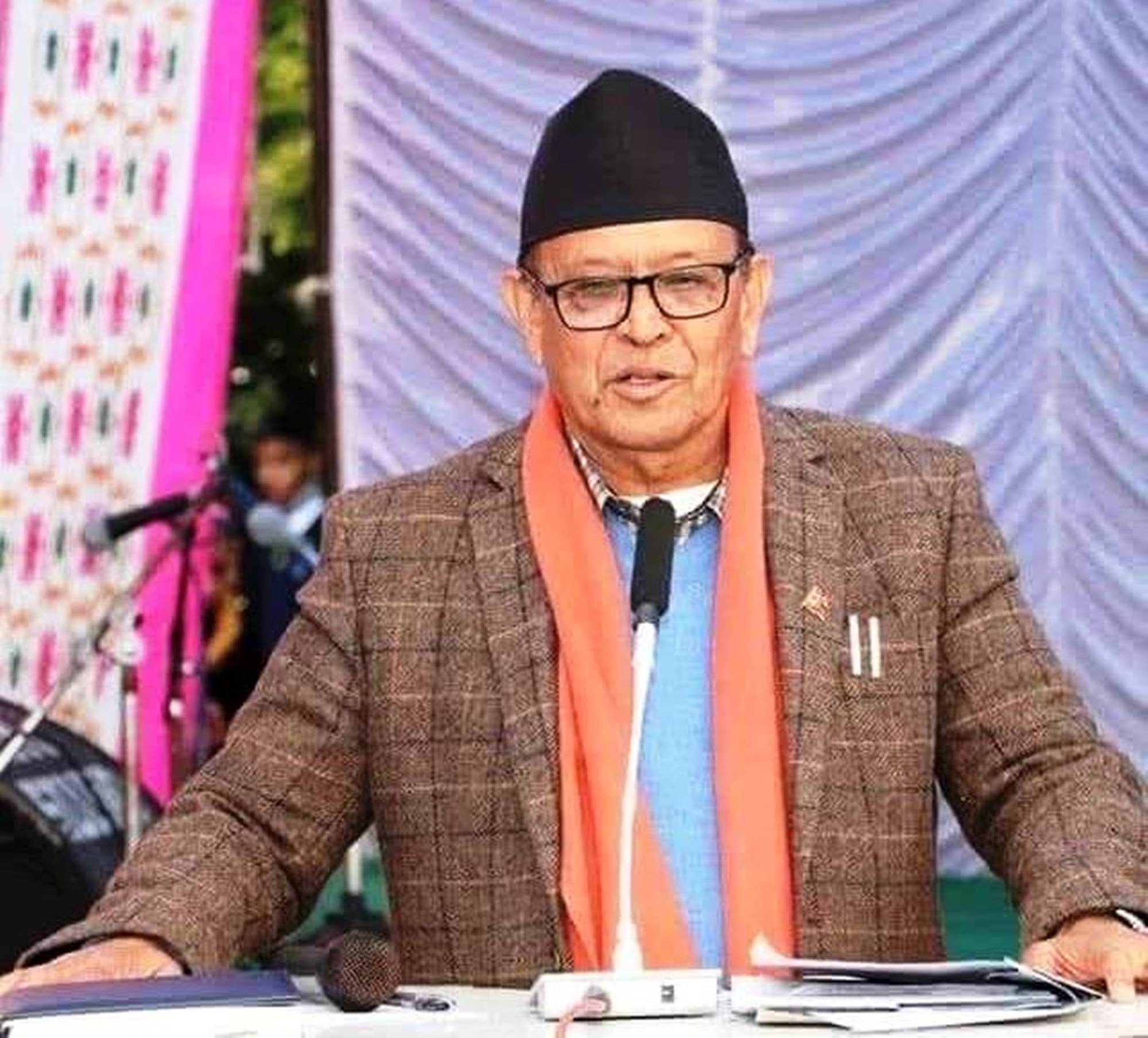 मस्तिष्कघात भई उपचाररत प्रमुख जिसीको शल्यक्रिया हुँदै
