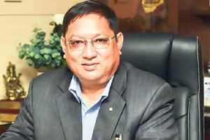 स्वास्थ्य राज्यमन्त्री उमेश श्रेष्ठ नै कायमै रहने