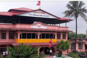 बिद्यार्थी बिरामी हुन थालेपछि रत्ननगरका बिद्यालय वन्द