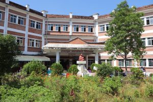 भरतपुर अस्पतालको प्रसुती सेवाः धनाढ्यदेखि चिकित्सकसम्मको रोजाई