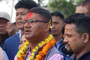 प्रदेश अस्पतालबाट निःशुल्क सेवा लिन मन्त्री जोशीको अनुरोध