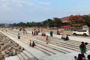 नारायणी किनारः तटबन्ध सहित सौन्दर्यअभिवृद्धि