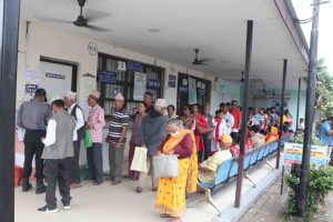 भरतपुर आँखा अस्पतालमा बिरामीको भीड