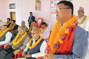 बघौडा अस्पताललाई प्रादेशीक अस्पतालको रुपमा बिकास गरिन्छः मन्त्री जोशी