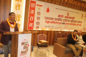 युवाहरु सकारात्मक सोचले अगाडी बढनुपर्छः मन्त्री जोशी