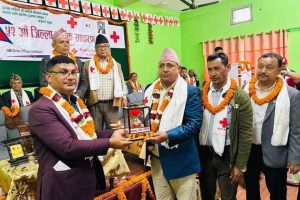 स्वास्थ्य क्षेत्रमा सबैको पहुँच पुग्नु पर्छः मन्त्री जोशी
