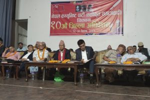 अहिलेकाे सत्ता गठवन्धन  टुट्ने अध्यक्ष नेपालकाे संकेत