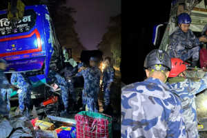 चितवनमा दुई बस र ट्रक ठोक्किँदा ३३ जना घाइते (नामसहित)