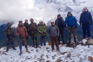 अन्नपूर्ण आधार शिविरबाट ७२ जना पर्यटकको उद्धार