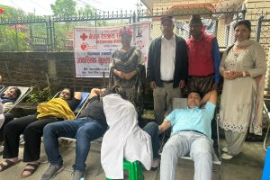 रगतको अभाब देखिएपछि आकस्मिक रक्तदान