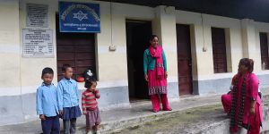 जहाँ तीन विद्यार्थीका कारण विद्यालय छ’