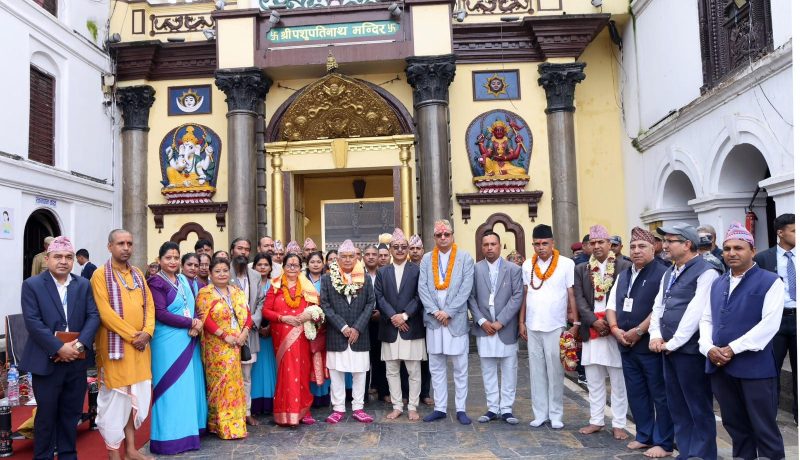 राष्ट्रपतिबाट पशुपतिमा पूजाआराधना