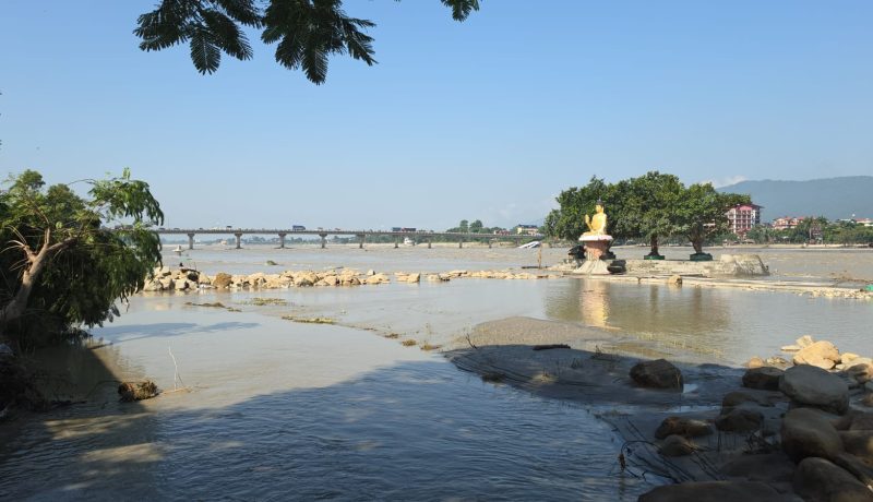नारायणी किनार कहरः नगरपालिका बनाउँछ, नदी बगाउँछ