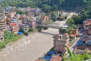 भोटेकोशी बाढीपछि त्रसित छन् त्रिशुली किनारका बासिन्दा